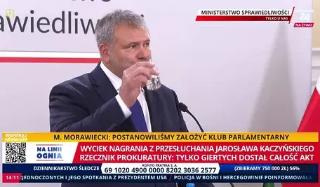 Waldemar Żurek podczas konferencji prasowej 