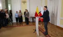 Rafał Trzaskowski podczas konferencji prasowej