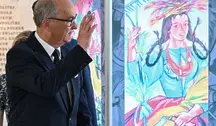 Marszałek Sejmu Włodzimierz Czarzasty oddał dziś hołd prawu grawitacji 