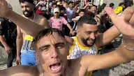 Ceuta została dosłownie zalana przez młodych nielegalnych imigrantów z Maroka i Algierii. Nikt nie panuje nad nimi na ulicach 