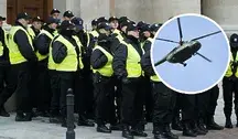 umundurowana grupa policjantów i zdjęcie policyjnego helikoptera