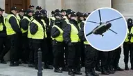 umundurowana grupa policjantów i zdjęcie policyjnego helikoptera