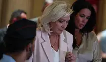 Marine Le Pen podczas rozprawy w sądzie