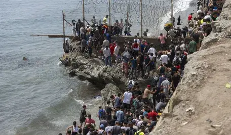 Ceuta - inwazja imigrantów