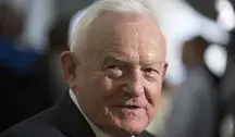 Natalia Panczenko podczas demonstracji mówiła o „swojej Polsce”, na co ostro zareagował były premier Leszek Miller, przypominając o ofiarach zbrodni wołyńskiej.
