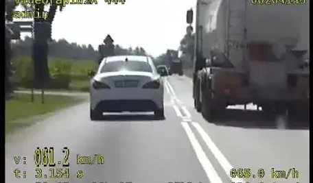 35 punktów karnych i kilka tysięcy mandatu w kilka sekund