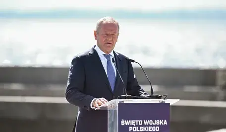 Premier Donald Tusk podczas przemówienia w Gdyni