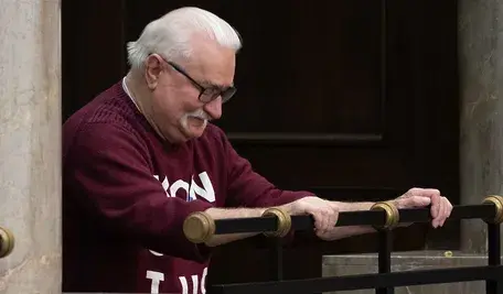 Lech Wałęsa narzeka, że ma za małą emeryturę.