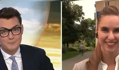 Do zabawnej wpadki doszło na antenie TVP Info, gdy prowadzący Bartosz Cebeńko nie wiedział, z którą reporterką się łączy, a następnie skrytykował na żywo pracę newsroomu.
