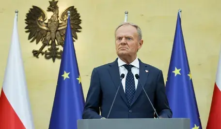 Nowy system podatkowy rządu Tuska to nie reforma – to skomplikowana i niekorzystna dla obywateli próba łatania budżetu. Zamiast wspierać rozwój i przedsiębiorczość, gabinet wprowadza kolejne obciążenia, które osłabią konkurencyjność polskiej gospodarki.