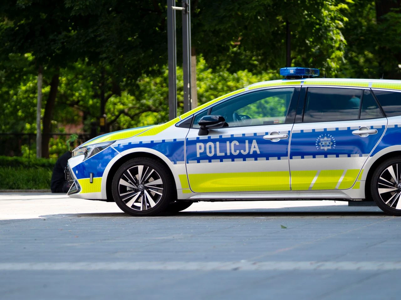 Zamordowano mu matkę. Teraz sam jest oskarżony o próbę morderstwa babci