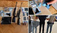 Policja zabezpiecza broń, amunicję i dowody w sprawie strzelaniny pod Zambrowem, w której kierowca Audi został postrzelony w głowę