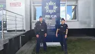 Policjantka i policjant z Piotrkowa ocalili życie 20-latka, który kompletnie pijany leżał z głową na torach