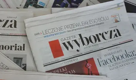 "Gazeta Wyborcza" znowu atakuje zwykłych Polaków 