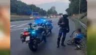 Policjanci z Katowic zatrzymali pijanego rowerzystę, który jechał autostradą A4