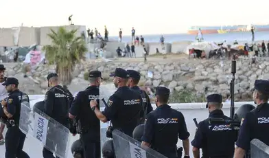 Czy poznamy prawdę o przestępczości związanej z napływem migrantów do Ceuty i kontynentalnej Hiszpanii? Zdaniem policjantów statystyki są zafałszowywane 