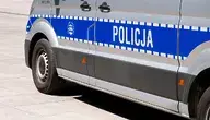 20-latek z Trzcianki, który zaatakował mieczem ojca i policjantów, zeznał, że działał w obronie matki