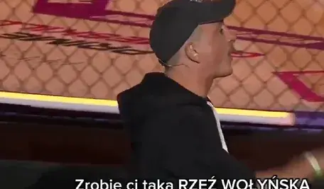 Jaś Kapela wywołał kontrowersje podczas bitwy raperów w Koszalinie, nawiązując w swojej wypowiedzi do rzezi wołyńskiej.