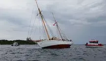 Żaglowiec Mariusz Zaruski na mieliźnie