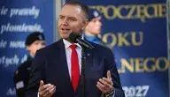 Komornica (pow. legionowski, gm. Wieliszew), 01.09.2026. Prezydent RP Karol Nawrocki podczas inauguracji roku szkolnego 2026/2027 w Liceum Ogólnokształcącym im. mjra Konstantego Mikołaja Radziwiłła w Komornicy, 1 bm. 