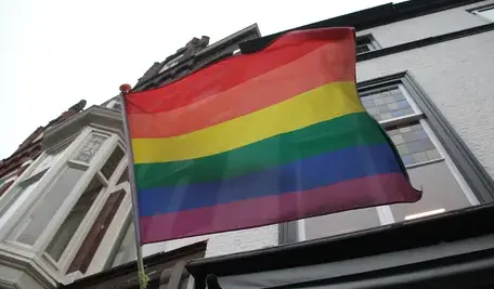 Turecka policja jednocześnie weszła do wielu lokali, z których korzystają środowiska LGBT
