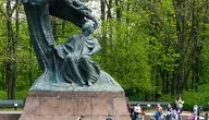 Dla Polaków Frayderyk Szopen jest postacią pomnikową, dobrze, żeby szwajcarski pianista nie budował na niej swoich niezdrowych fantazji