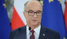 Włodzimierz Czarzasty zaatakował Karola Nawrockiego, przywołując oskarżenia z kampanii wyborczej, i wezwał prezydenta do rezygnacji z urzędu.