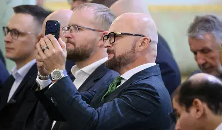 Rafał Brzoska wziął dziś udział w spotkaniu prezydenta z przedsiębiorcami. Założyciel InPostu ostro wziął się za nieetyczne reklamy w serwisach Mety 