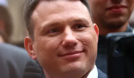 Sławomir Mentzen zadowolony z samego siebie