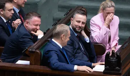 Kierwiński, Tusk i Nawrocki rechoczą w Sejmie