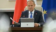 Warszawa, 15.09.2026. Premier Donald Tusk na posiedzeniu rządu w KPRM w Warszawie, 15 bm. Rada ministrów zajmie się m.in. zmianami w Prawie o ruchu drogowym zaostrzającymi kary za wjazd na przejazd kolejowy przy czerwonym świetle.