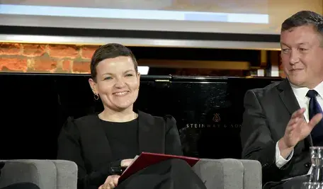 Ministerstwo Kultury zamówiło sondaż ws. ustawy o dopłatach dla artystów. Jego wyniki były tak złe, że nikomu go nie pokzało