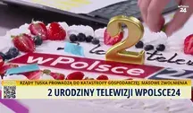Pyszny tort na antenie telewizji wPolce24. Telewizja świętuje 2 urodziny.