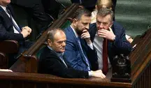 Politycy obecnej koalicji rządzącej przed laty domagali się obniżenia podatków i marż, aby zmniejszyć ceny paliw; dziś autor artykułu przypomina ich dawne postulaty i pyta, dlaczego rząd z nich nie korzysta.