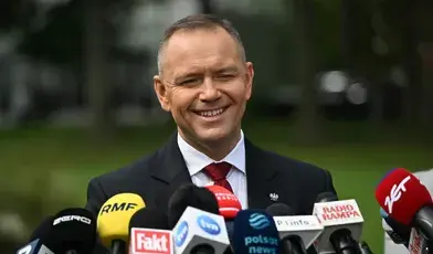 Prezydent Karol Nawrocki podczas konferencji prasowej