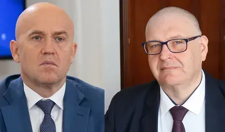 Wiceminister Dariusz Mazur i prezes TK Bogdan Święczkowski.