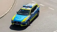 Mężczyzna, w którego auto wjechał nieoznakowany radiowóz, nie może dostać odszkodowania, bo policja nie przyznaje się do winy