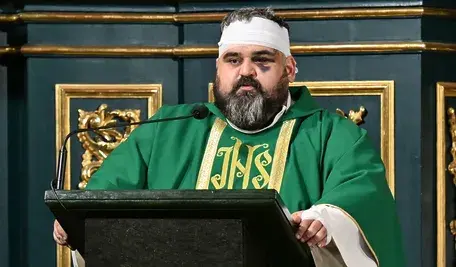 Ksiądz Adrian