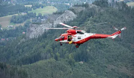 Helikopter podczas akcji ratunkowej w Tatrach