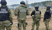 Funkcjonariusze Straży Granicznej podczas patrolu
