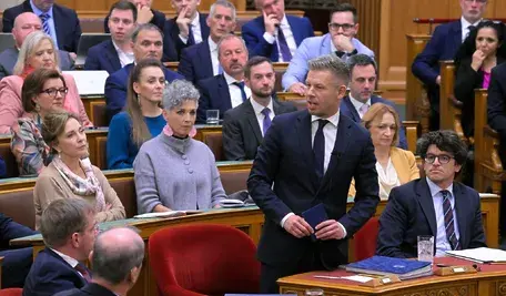 Prokuratura chce postawić premierowi Węgier zarzut kradzież, a ten postanowił nie zasłaniać się immunitetem