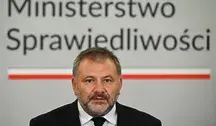 Waldemar Żurek pręży muskuły