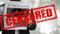 Mężczyzna stojący z gazetą, na pierwszym planie czerwony napis "Censored".