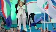 Najważniejszym punktem festynu w Bari było przemówienie Giorgii Meloni
