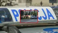 W Lędzinach 3-latek odpalił samochód rodziców i wjechał w skrzynkę od internetu