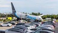 W Miami samolot nie wyhamował na pasie i uderzył w parking