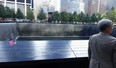 MK_mm_11_09_01_RIP_o_DSC03897