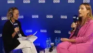Magdalena Sobkowiak-Czarnecka tłumaczy różnice w poglądach politycznych młodych kobiet i mężczyzn, wskazując na zmieniające się relacje społeczne.